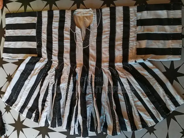 Ratuz Sleeved Smocks - 1