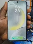 Samsung Galaxy S24 Plus 256GB Gold - 2