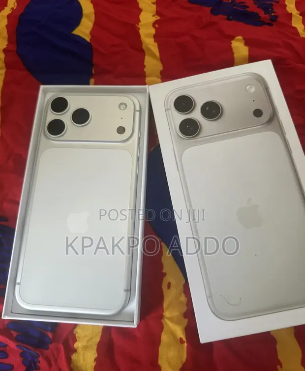 Apple iPhone 17 Pro Max 512GB Silver - 1