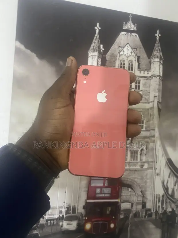 Apple iPhone XR 64GB Orange - 1