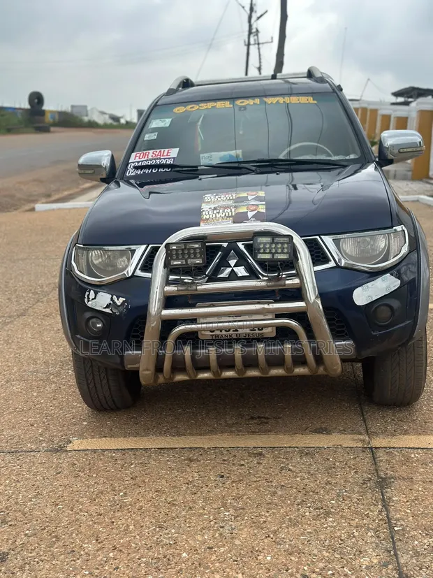 Mitsubishi L200 2015 Blue - 1