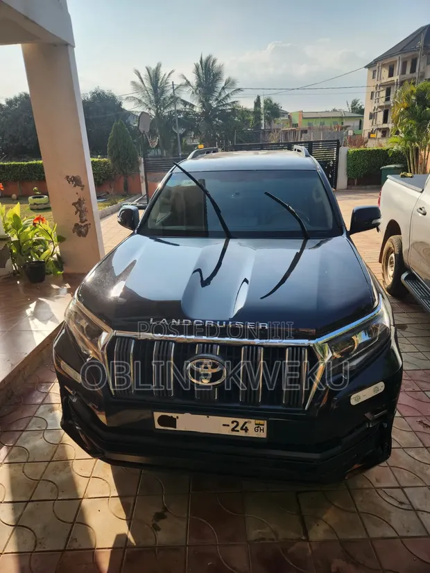 Toyota Land Cruiser Prado 2.7 2017 Black - 1