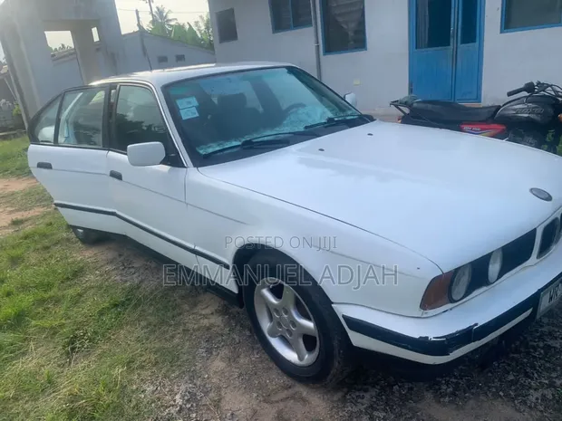 BMW 518i 1990 White - 1