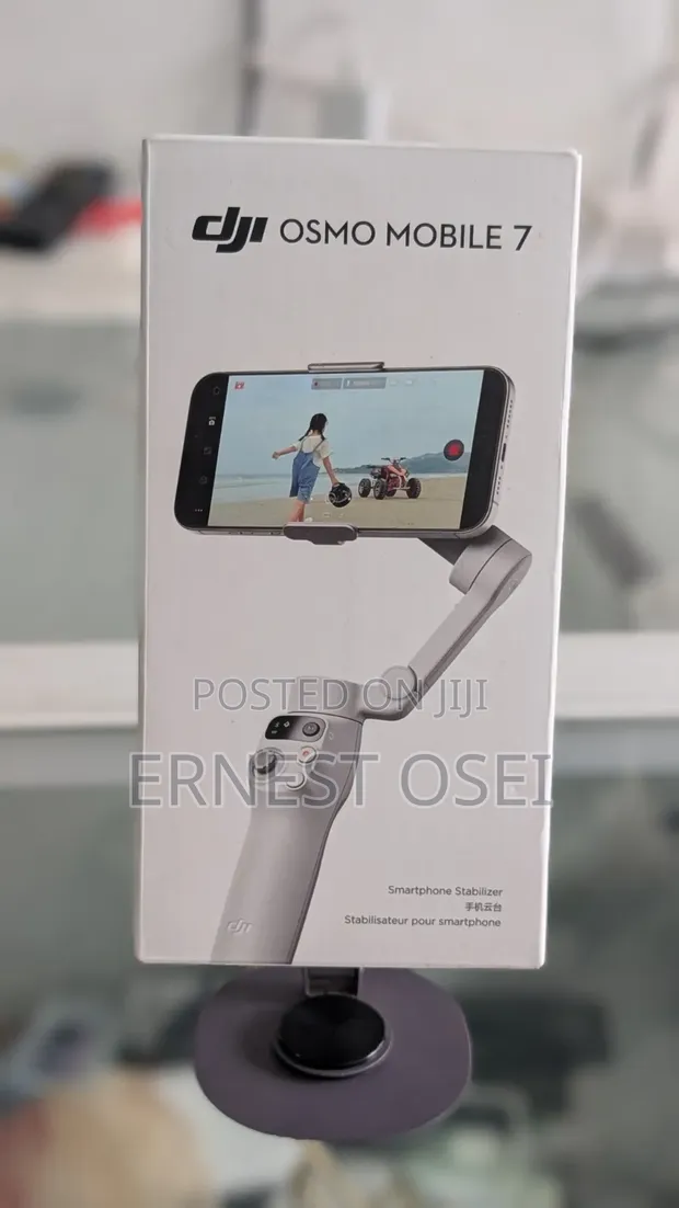 DJI Osmo Mobile 7 Smartphone Stabilizer - 1