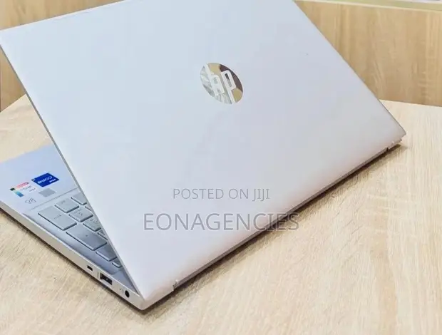 New HP Pavilion Laptop - Intel Core Ultra 7, 16GB RAM, 1TB SSD - 1
