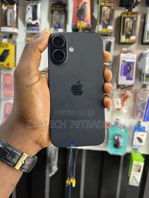 Apple iPhone 16 128GB Black (UK Used) - 1