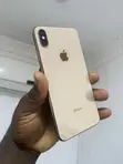 Apple iPhone XS Max 64GB Gold - 1