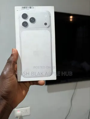 New Apple iPhone 17 Pro Max 256GB Silver