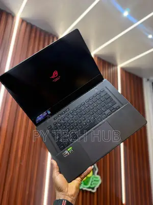 Asus ROG Zephyrus G16 Laptop: 16GB RAM, Ryzen 7, 512GB SSD