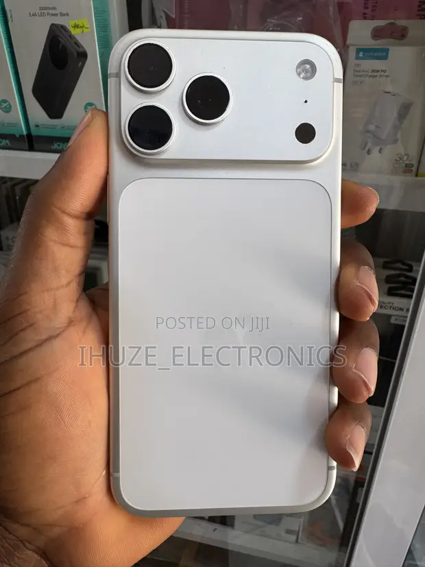 Apple iPhone 17 Pro Max 512GB Silver - 1