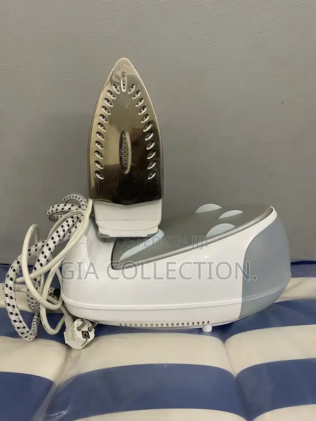 Professional Steam Station Iron - High Pressure - 1