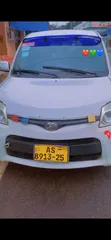 Toyota Sienta 1.5 FWD 2014 White - 2