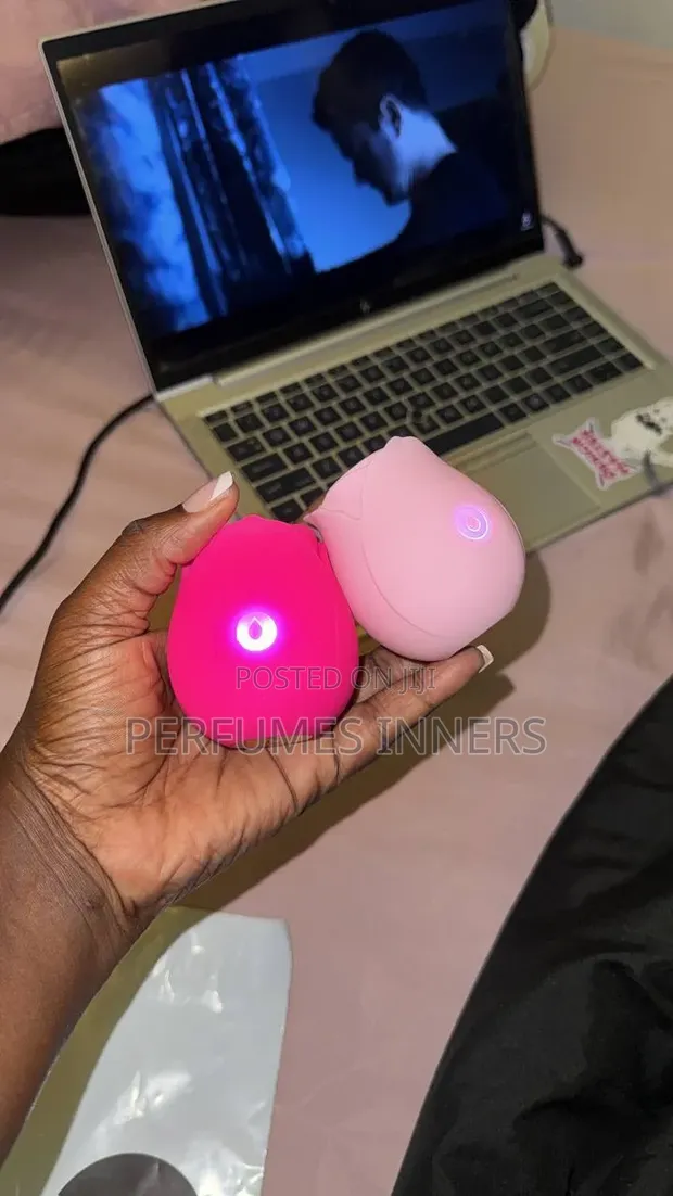 Rose Dildo - 1
