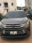Toyota Highlander XLE 2019 Gold - 1