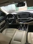 Toyota Highlander XLE 2019 Gold - 5