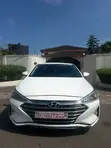 Hyundai Elantra Limited 2020 White - 1