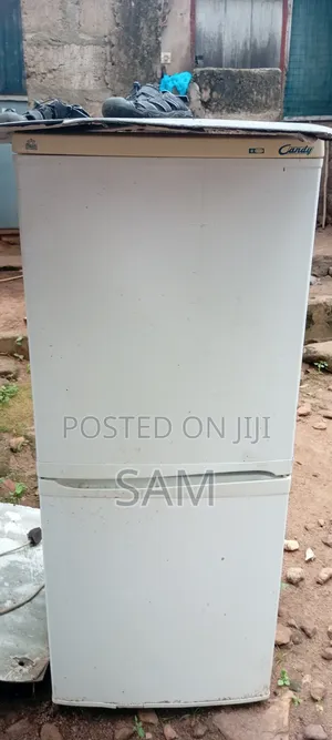 GE Refrigerator - White, Used