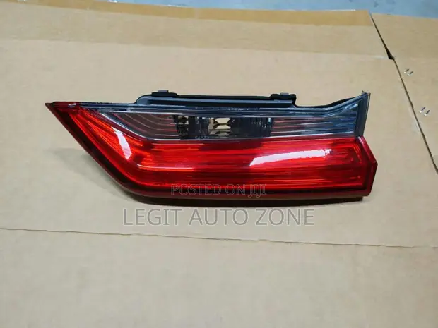 Honda CR-V Boot Light (2017-2019) - 1
