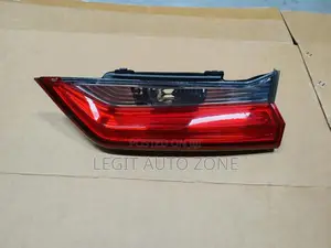 Honda CR-V Boot Light (2017-2019)