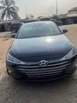 2020 Hyundai Elantra - Black - 3