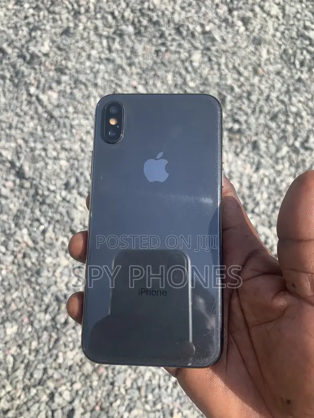 Apple iPhone X 64GB Black - 1