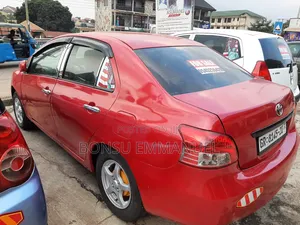 Toyota Yaris 1.3 2008 Red