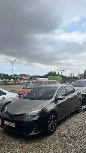 Toyota Corolla XSE 2019 Gray
