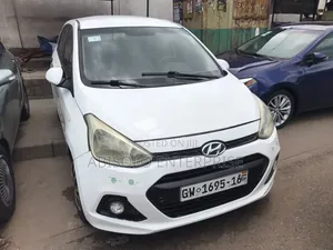 Hyundai Xcent 2015 - White