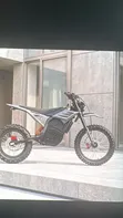 Brand New 2025 Electric Dirt Bike - Black - 4