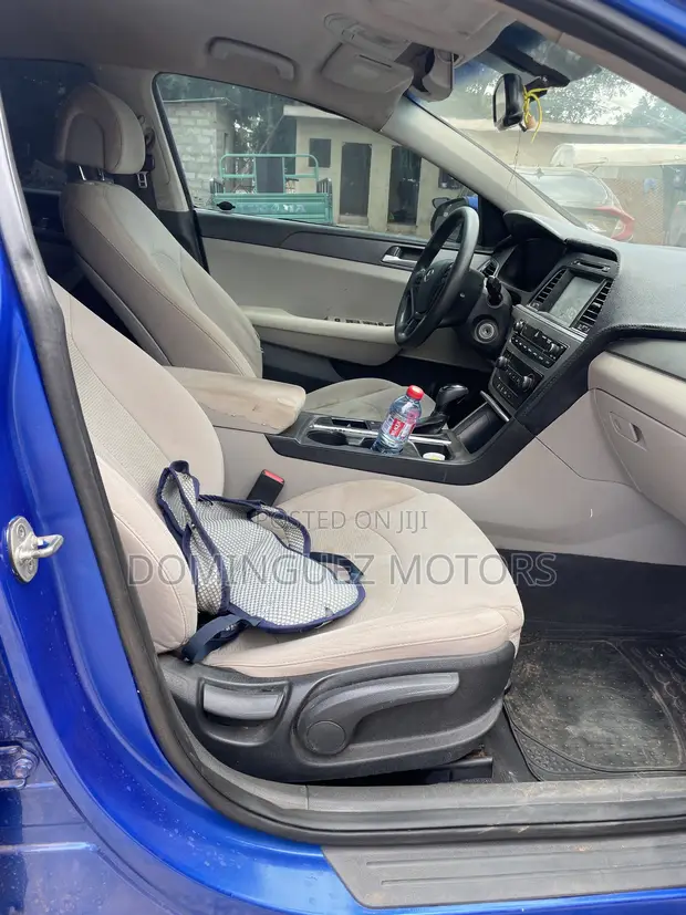 Hyundai Sonata 2016 Blue - 1