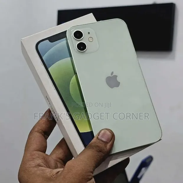 New Apple iPhone 12 128GB Green - 1