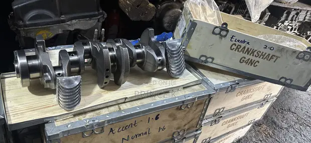 Hyundai Elantra 2.0 Crankshafts - Brand New - 1
