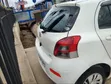 Toyota Vitz 1.3 FWD 3dr 2010 White - 2