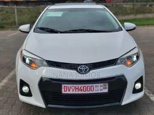 2016 Toyota Corolla S Sedan