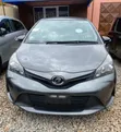 Toyota Vitz 1.3 AWD 5dr 2015 Gray - 2