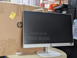 HP 200 G4 22 All-in-One Desktop PC - 8GB RAM, 256GB SSD