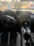 Honda Civic 2017 White - 2