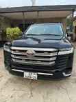 Toyota Land Cruiser V8 for Rent - 2