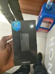 New Samsung Galaxy S24 128GB Gray - 1