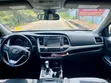 2017 Toyota Highlander LE 4x2 V6 Gray - 4