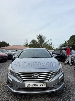 2016 Hyundai Sonata Base Sedan FWD (2.4L)