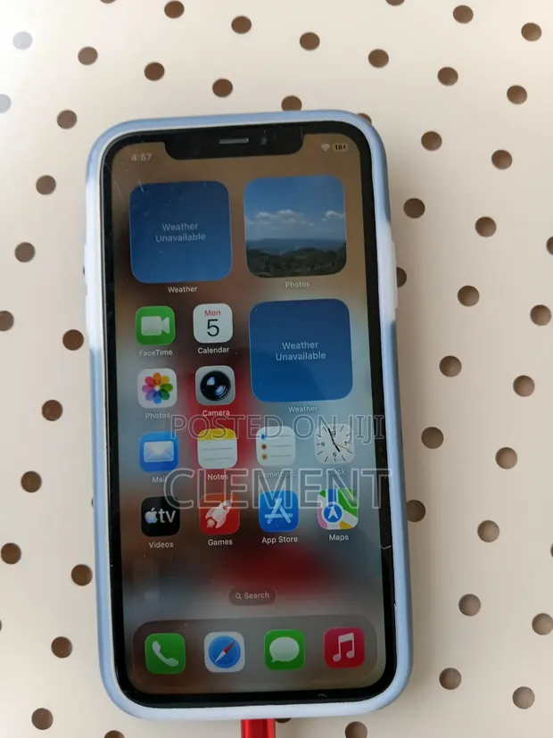 Apple iPhone 11 128GB Gray - 1
