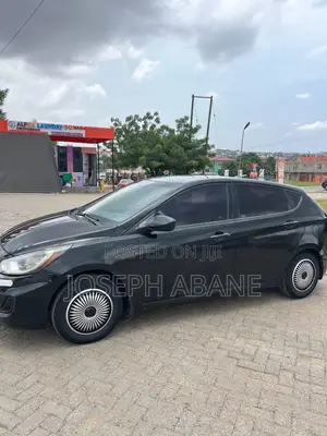 2013 Hyundai Accent GLS Black