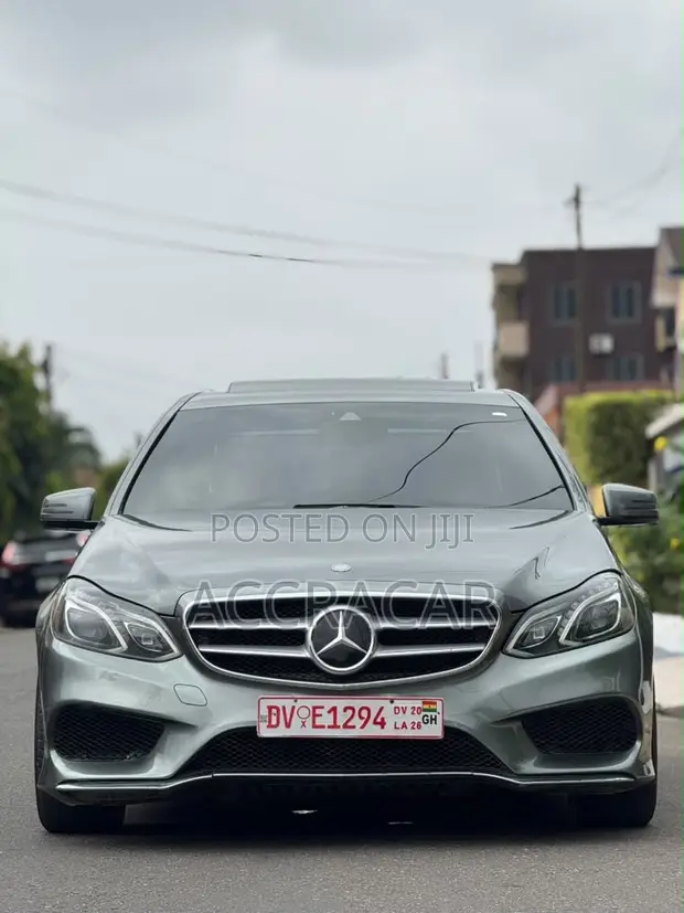 Mercedes-Benz E350 2016 Gray - 1