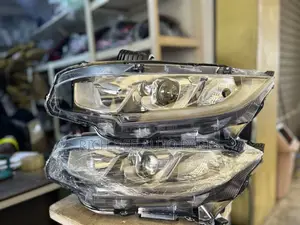 Honda Civic Headlight (2016-2020)