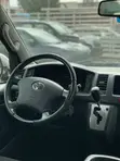 Toyota HiAce Super GL 2013 - 1