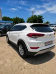 Hyundai Tucson Eco FWD 2017 White - 1