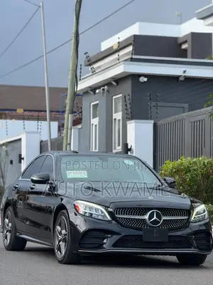2019 Mercedes-Benz C300 Base C300 AWD 4MATIC Sedan