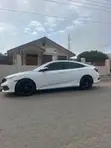 Honda Civic 2019 White - 2
