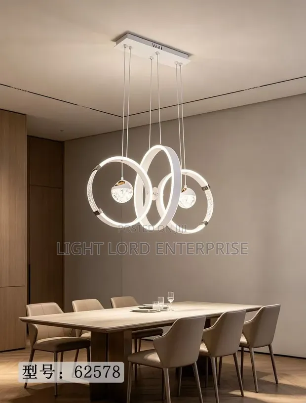 Skier 3-Arm Pendant Light - 1